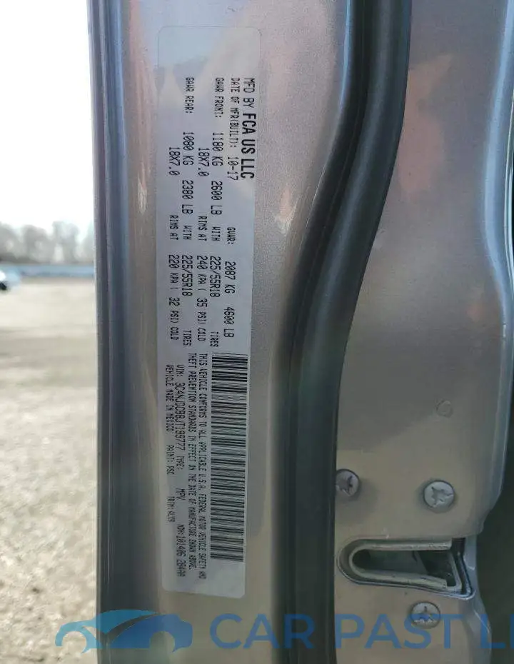 3C4NJDCB8JT199777# 13
