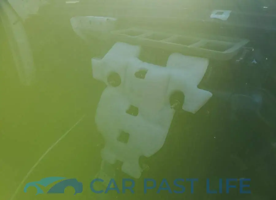 1C4SDJCT5LC204837# 9