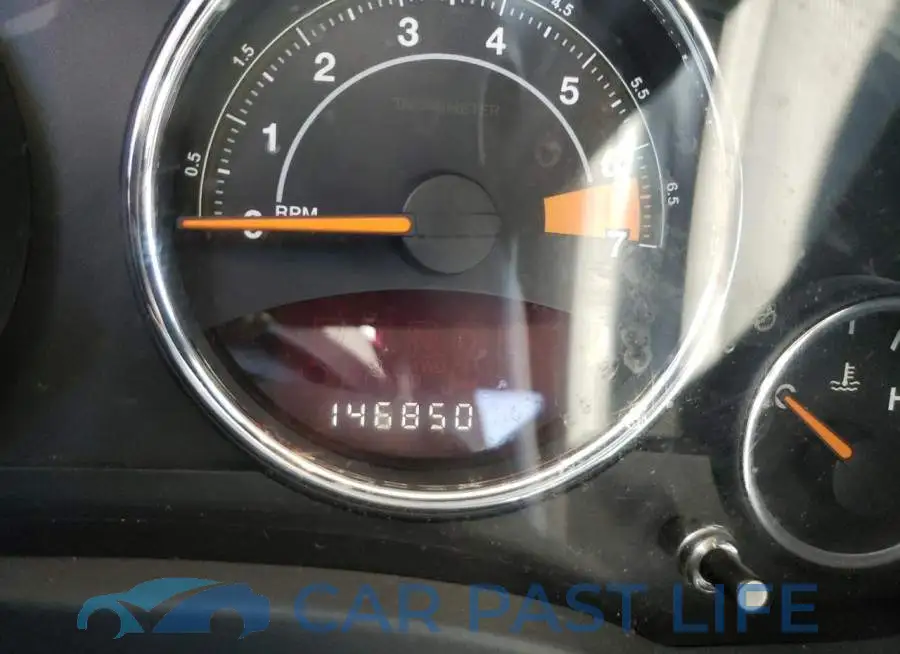 1C4NJCEB1ED522828# 9