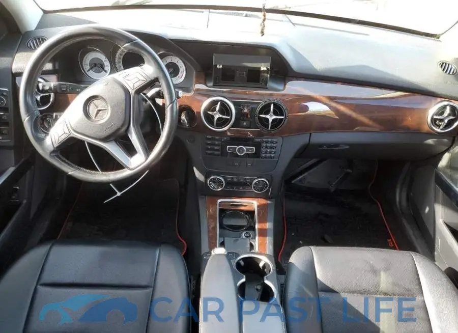 WDCGG8JB1FG399018# 8