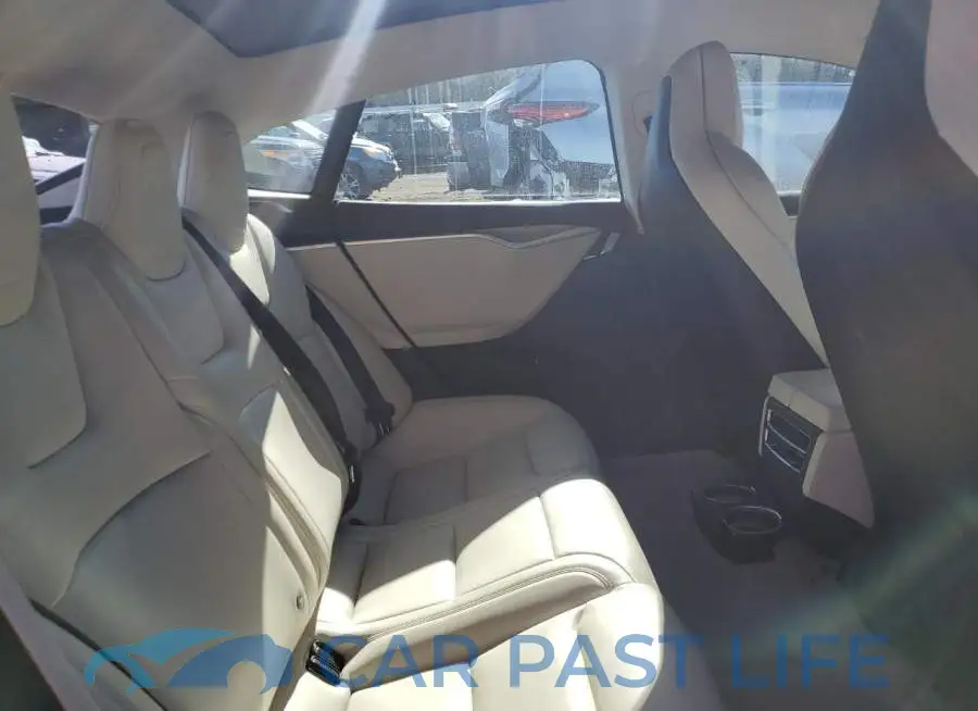 5YJSA1E22HF232120# 10