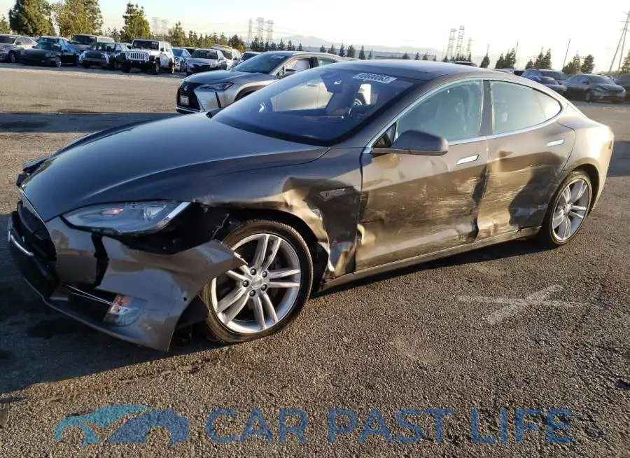 5YJSA1E25GF129384# 1