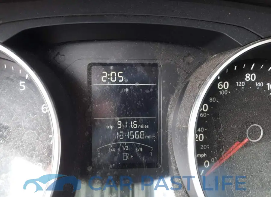 3VW2K7AJ1FM232676# 8