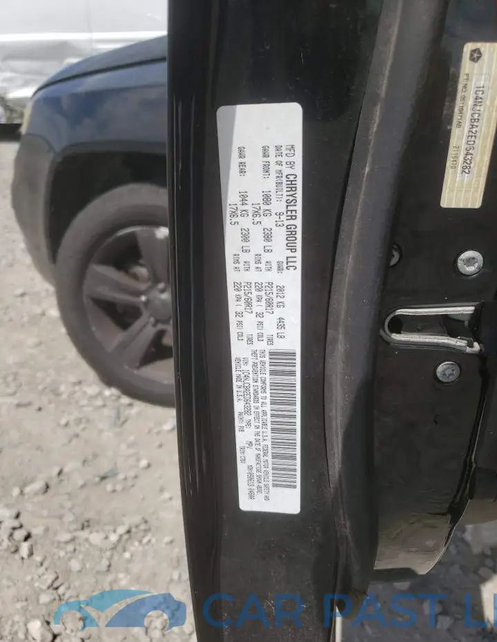 1C4NJCBA2ED643282# 10