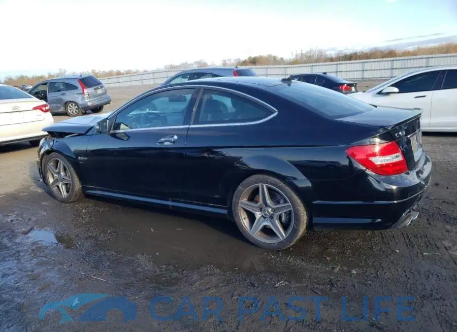 WDDGJ7HB3EG201051# 2