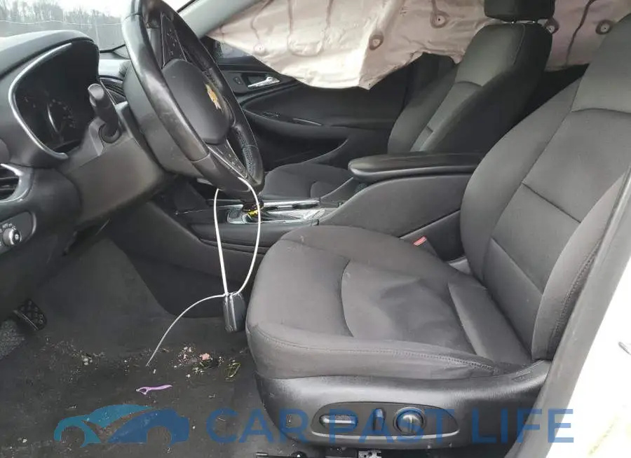 1G1ZD5ST3JF113402# 7