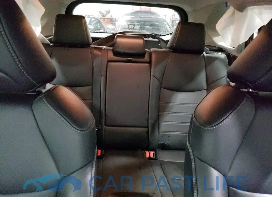 2T3A1RFV6MC152571# 10
