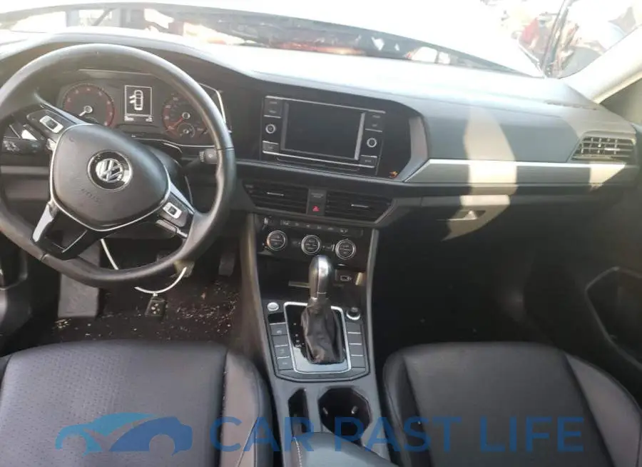 3VWCB7BU8KM228146# 8
