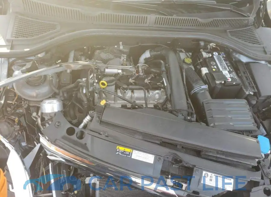 3VWCB7BU8KM228146# 11