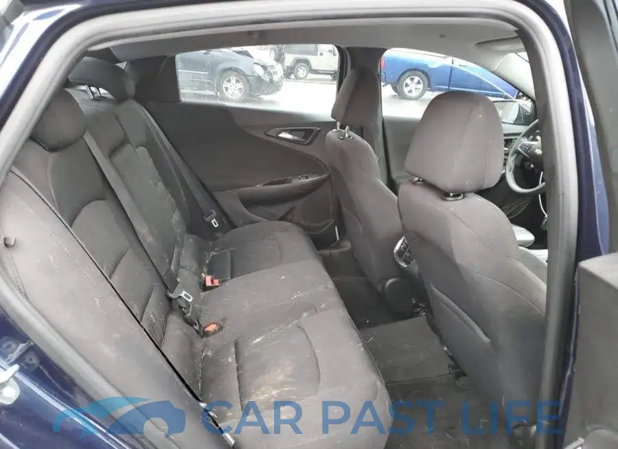 1G1ZD5ST9JF115865# 10