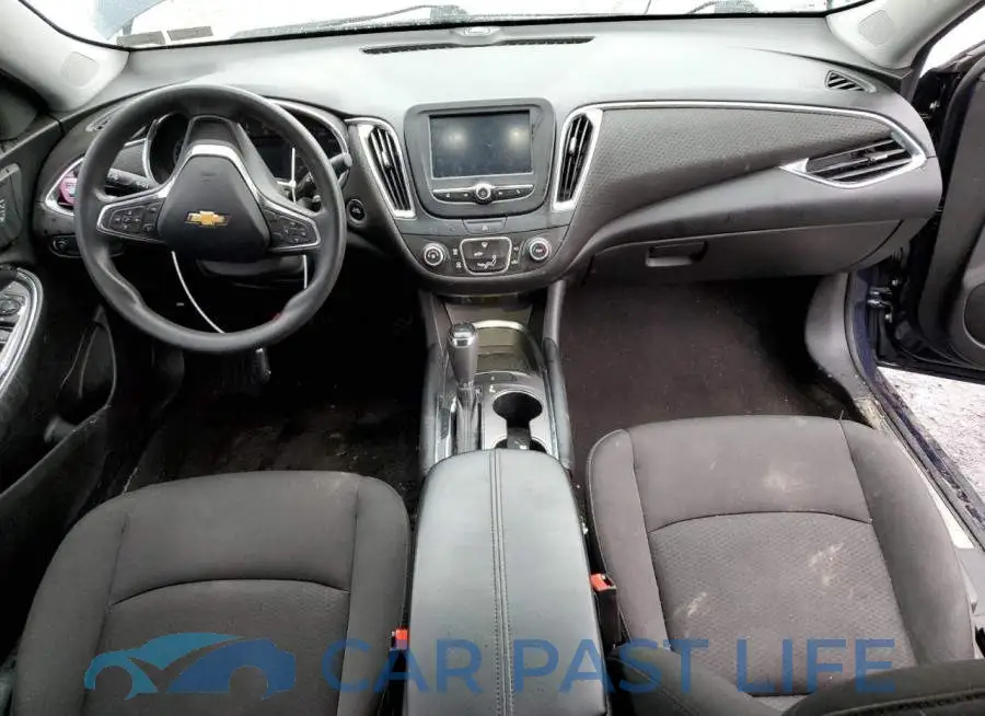 1G1ZD5ST9JF115865# 8