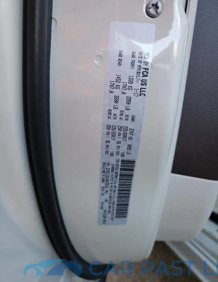 2C4RC1DG1HR675918# 13