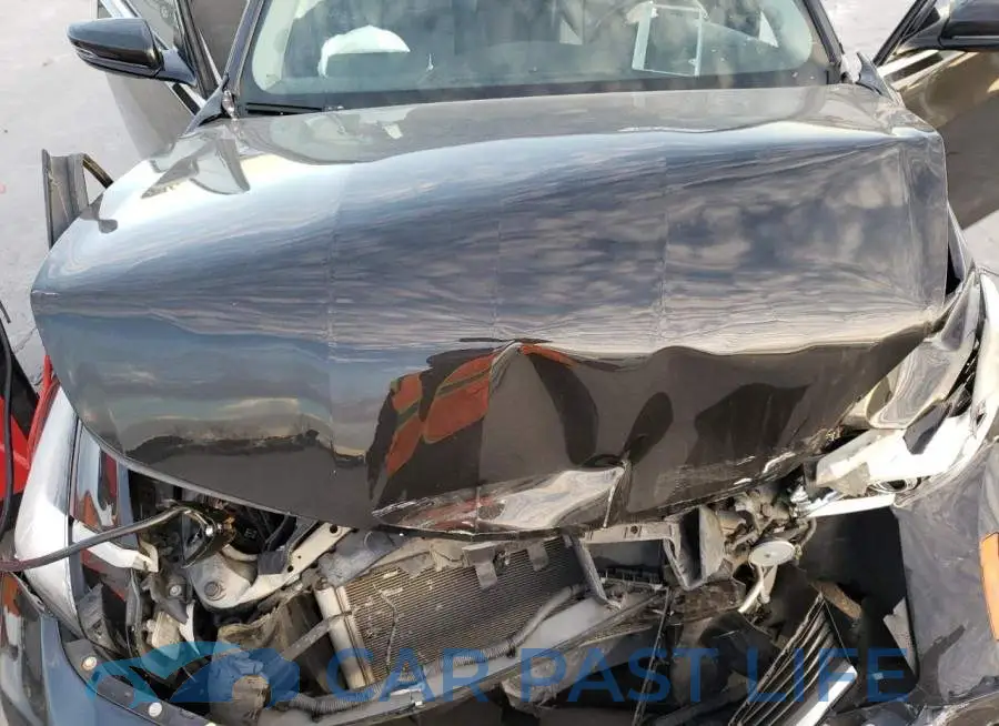 1G6AX5SX5F0118810# 11