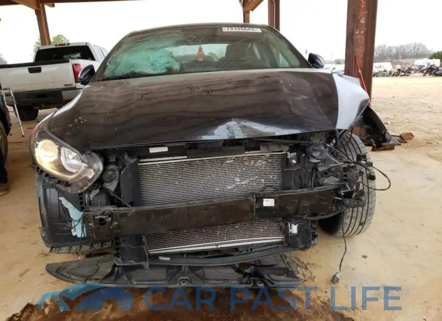 3KPF24AD5LE172517# 5