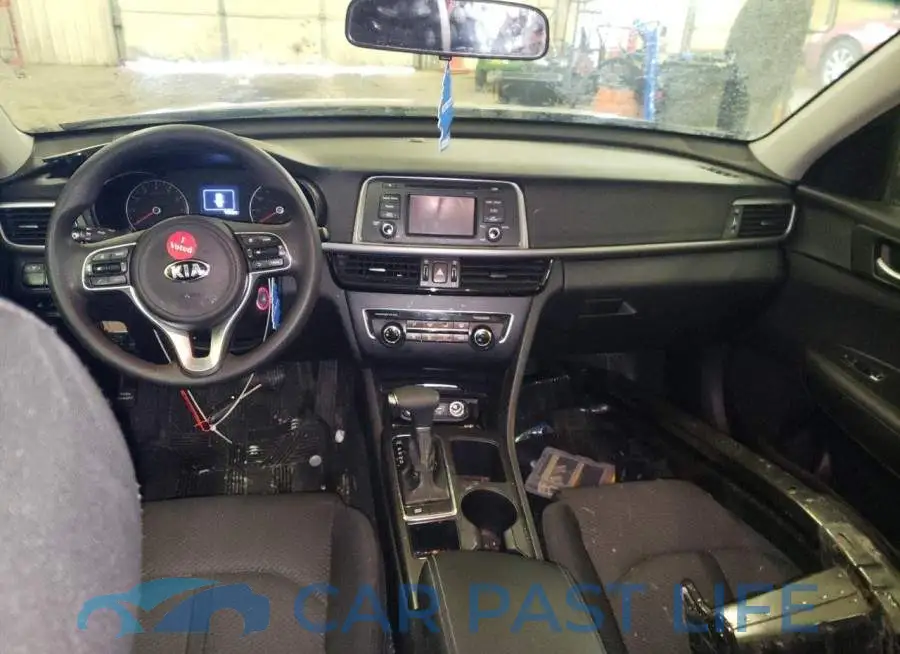 5XXGT4L35HG156158# 8