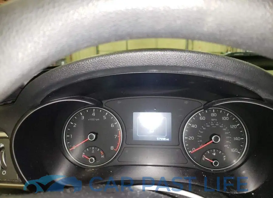 5XXGT4L35HG156158# 9