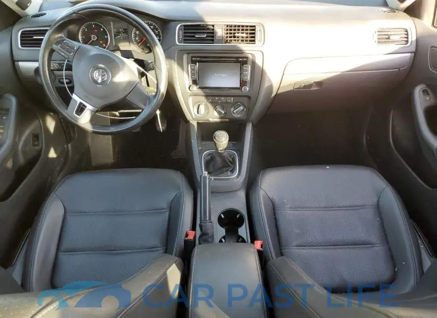 3VW3L7AJ0EM441617# 8