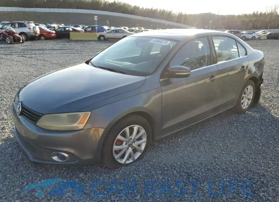 3VW3L7AJ0EM441617# 1