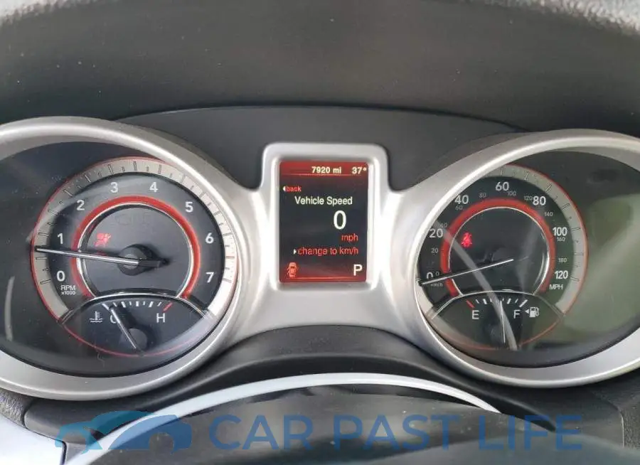 3C4PDCBG1JT525197# 9