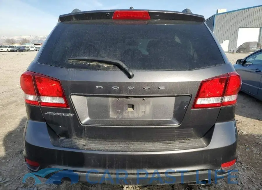 3C4PDCBG1JT525197# 6