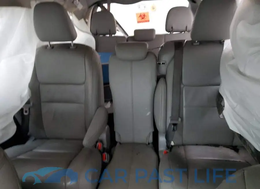 5TDYZ3DC5HS802132# 10