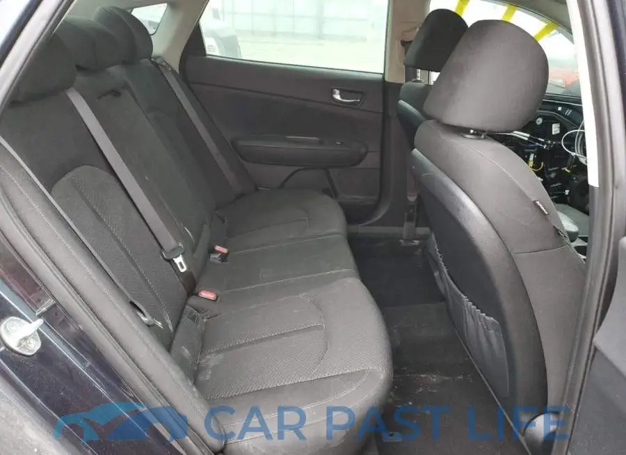 KNAGT4LE7J5020770# 10