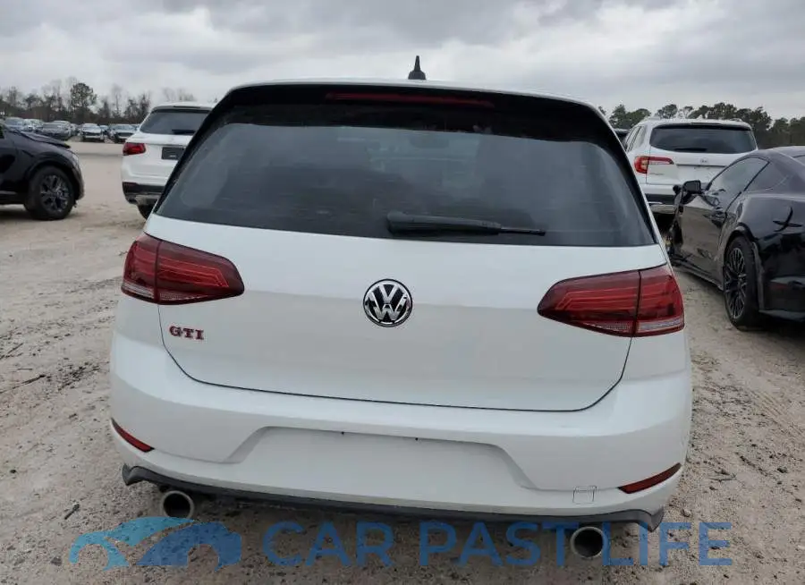 3VW5T7AU7LM013916# 6
