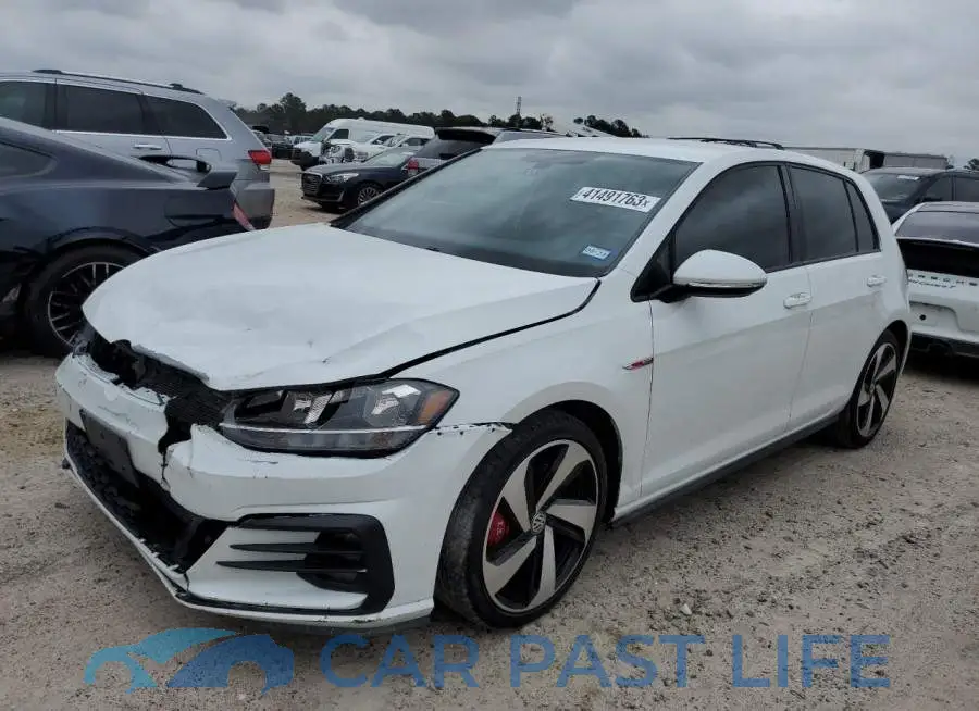 3VW5T7AU7LM013916# 1