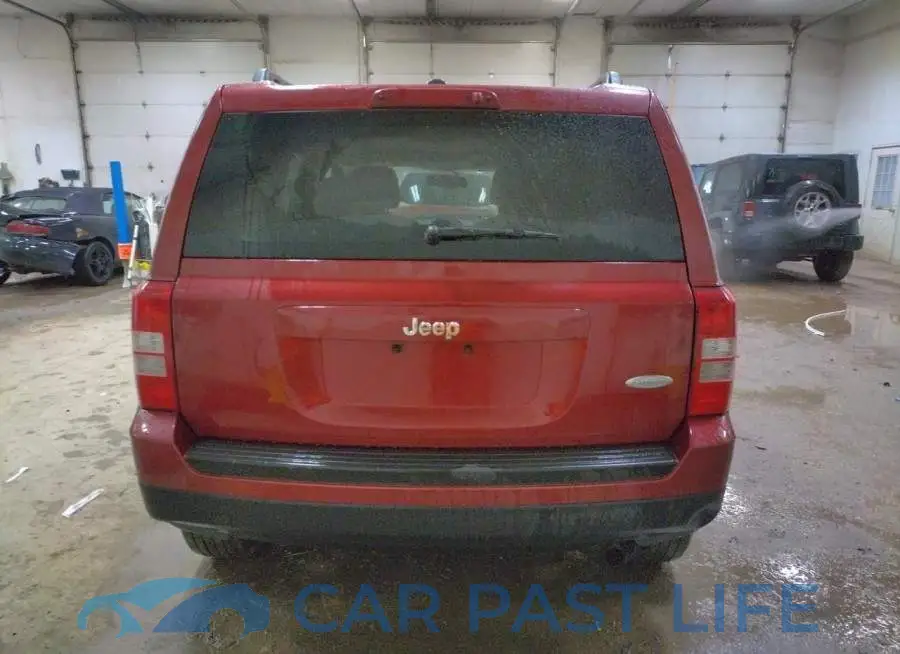 1C4NJPFB9HD183570# 6