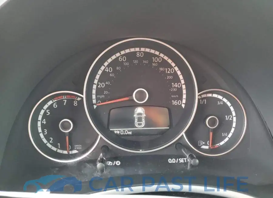 3VW517AT8FM810676# 9