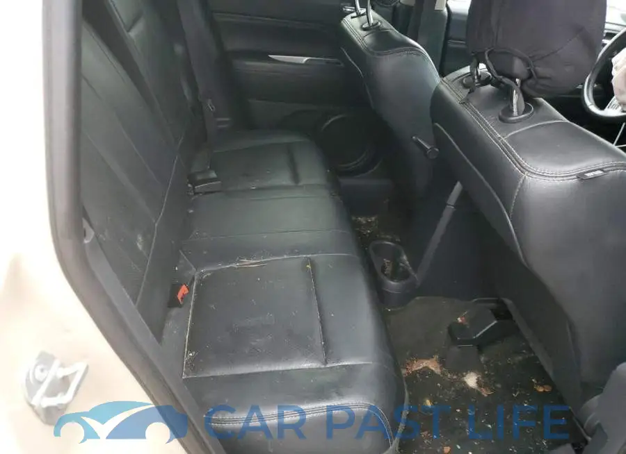 1C4NJDEB2HD153570# 10