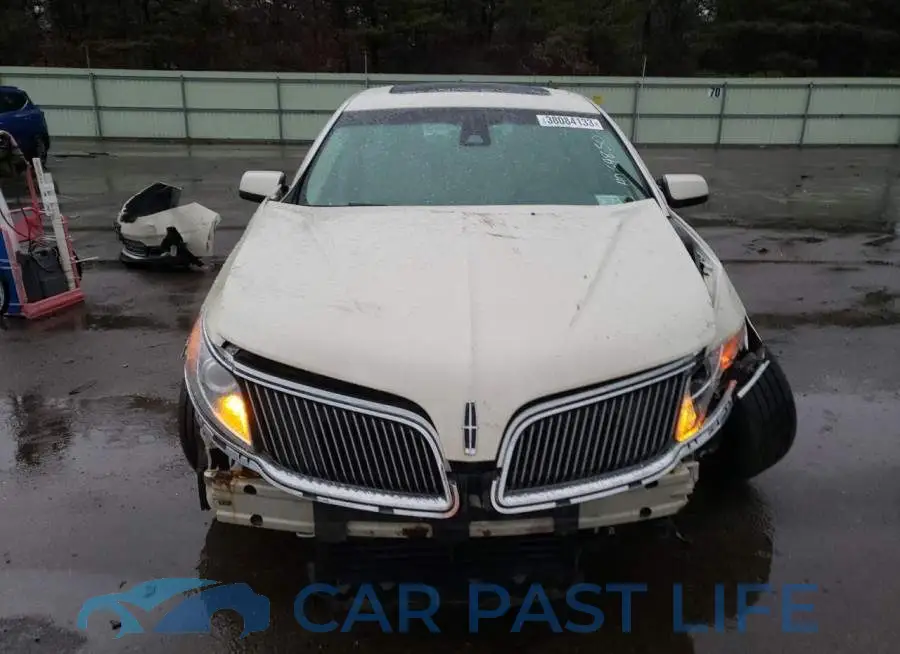 1LNHL9EK3FG600502# 5