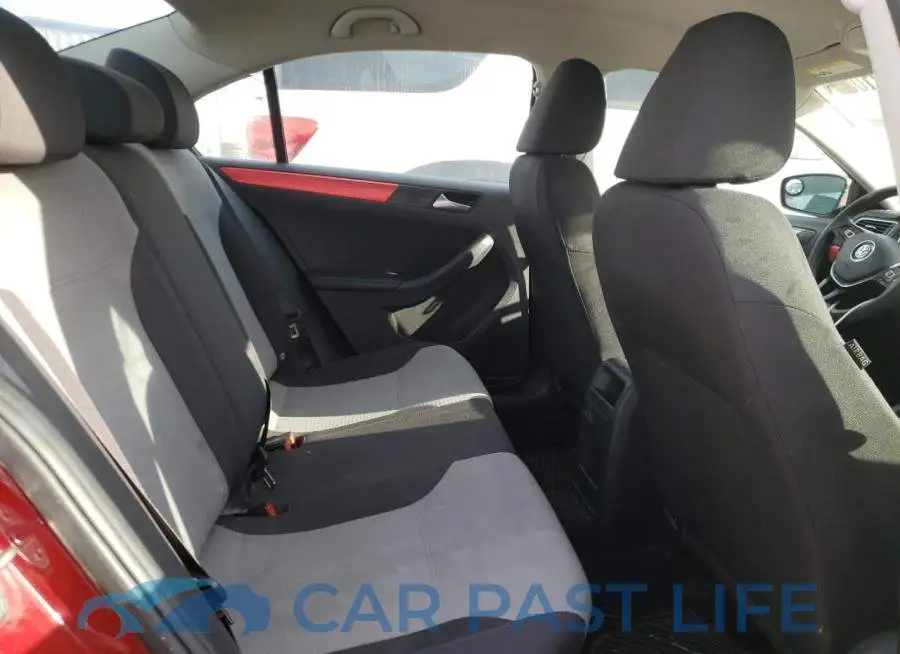 3VW2B7AJ6HM247922# 10
