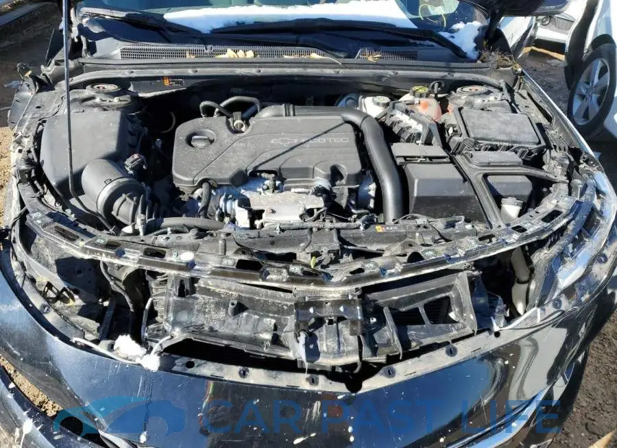 1G1ZD5ST5JF152928# 11