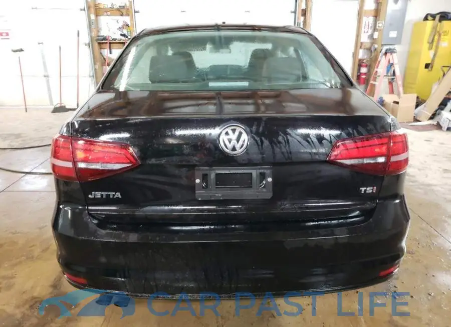3VW2B7AJ7HM403319# 6