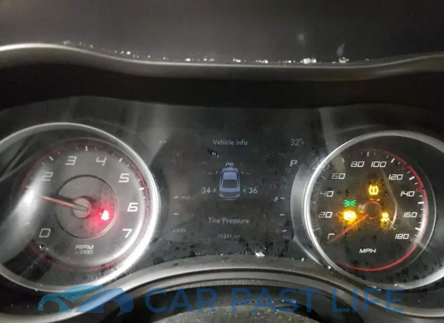 2C3CDXGJ0NH112149# 9