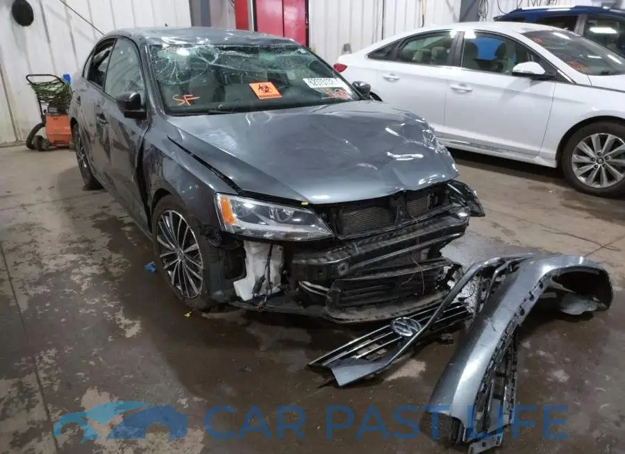 3VWD17AJ8GM393779# 1