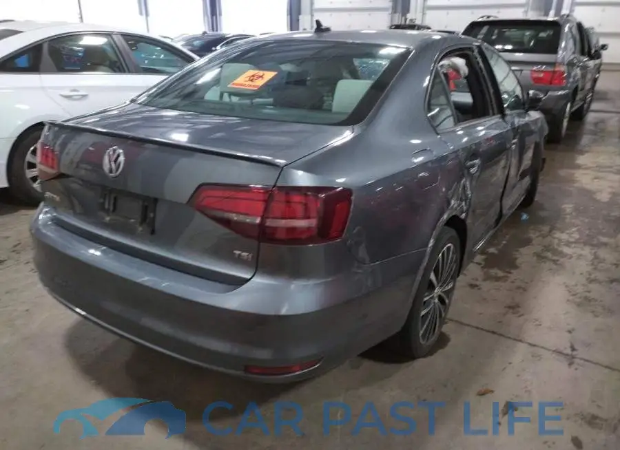 3VWD17AJ8GM393779# 4