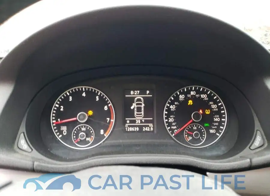 1VWBT7A30EC038588# 9