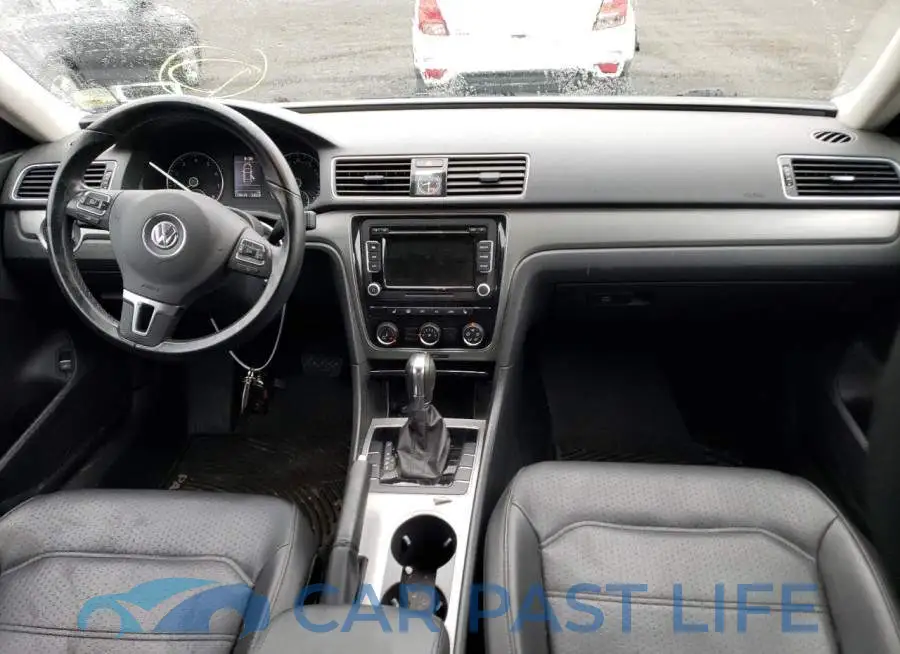 1VWBT7A30EC038588# 8