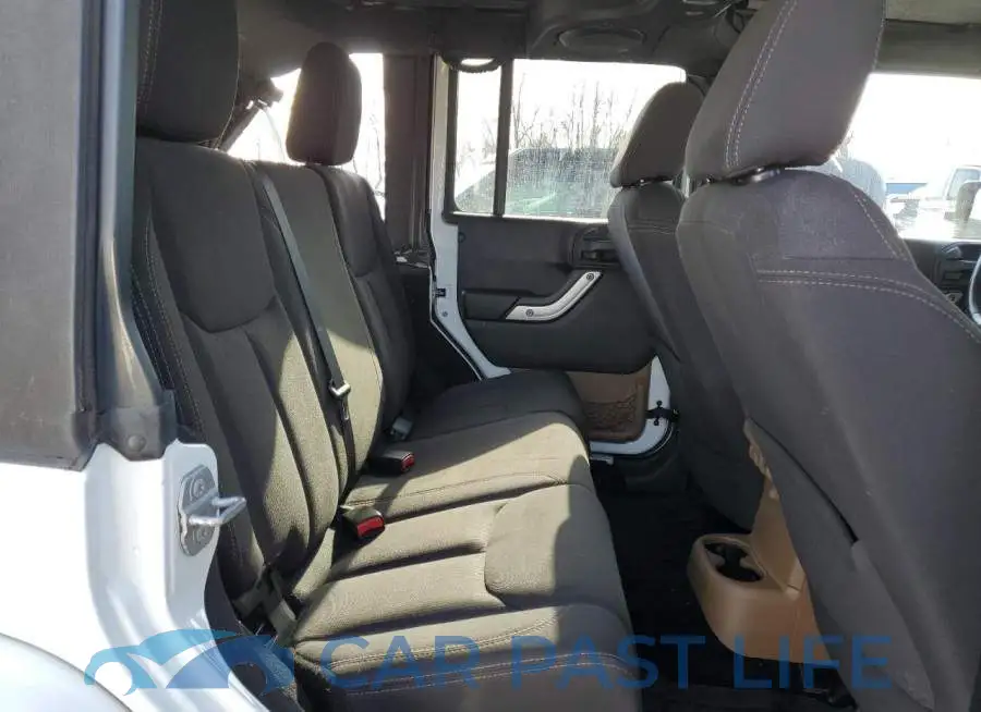 1C4BJWEG6EL138288# 10