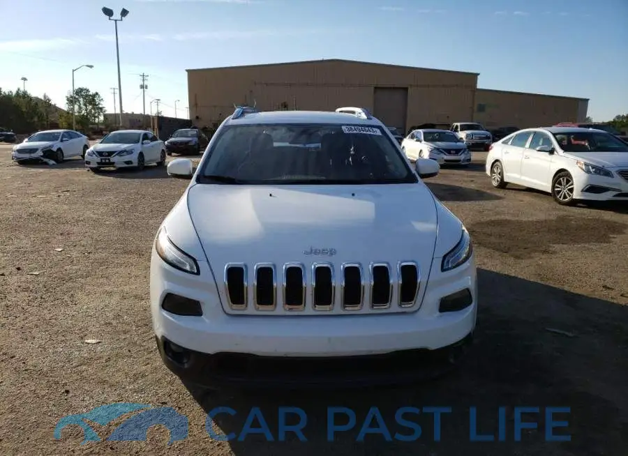 1C4PJLCB6GW243913# 5