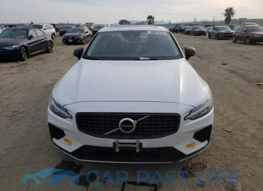 7JRBR0FZ8NG161300# 5