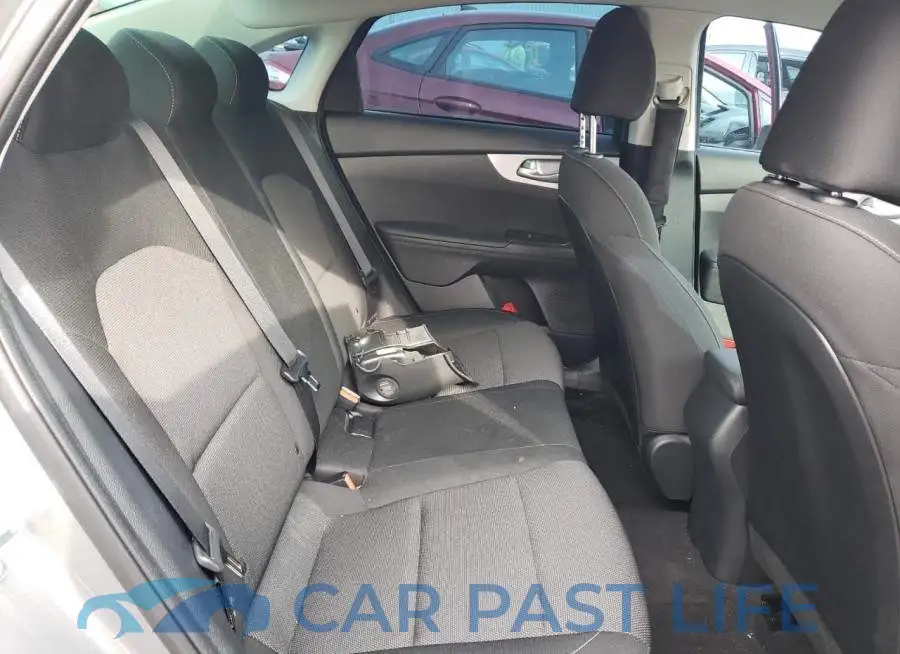 3KPF24AD2PE505438# 10