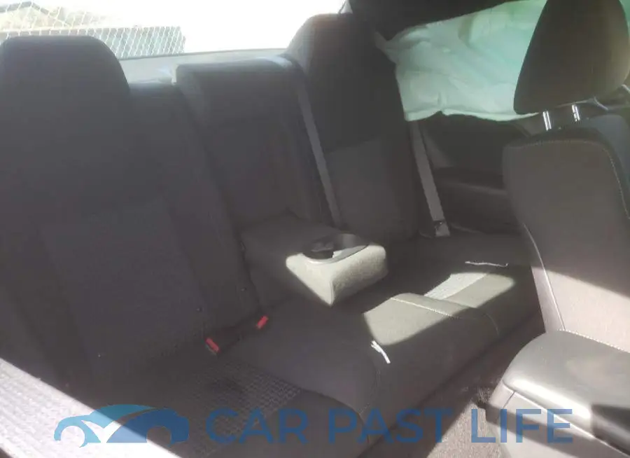 2C3CDZJG0NH137447# 10