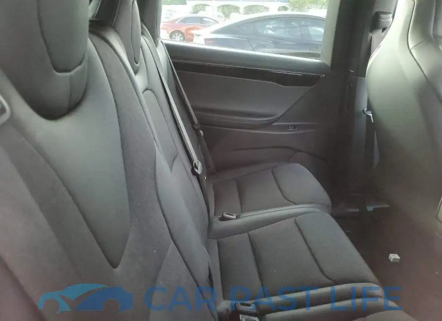 5YJXCDE24JF140238# 10