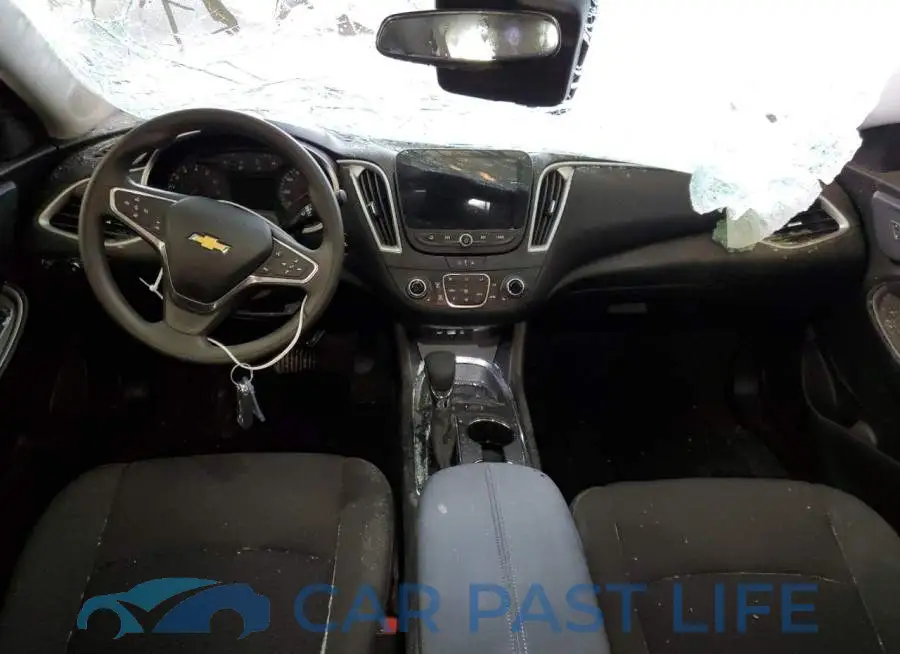 1G1ZD5ST8PF140524# 8