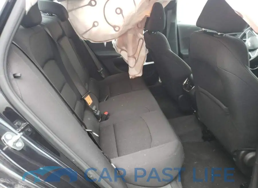 1G1ZD5ST3PF140818# 10