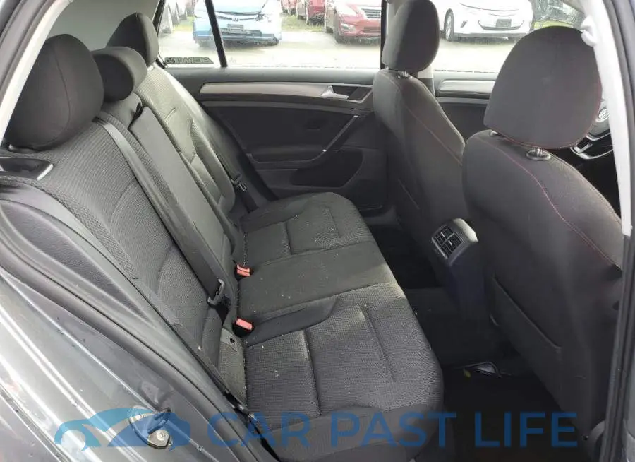 3VW217AU0GM060686# 10