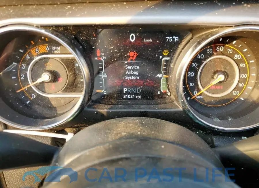 1C4HJXDM9MW702262# 9